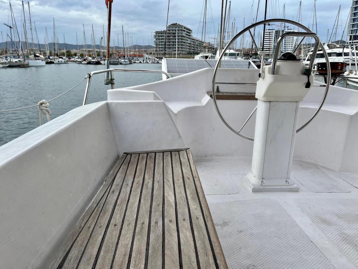 Hotel salidas en barco Premiá de Mar Exterior foto