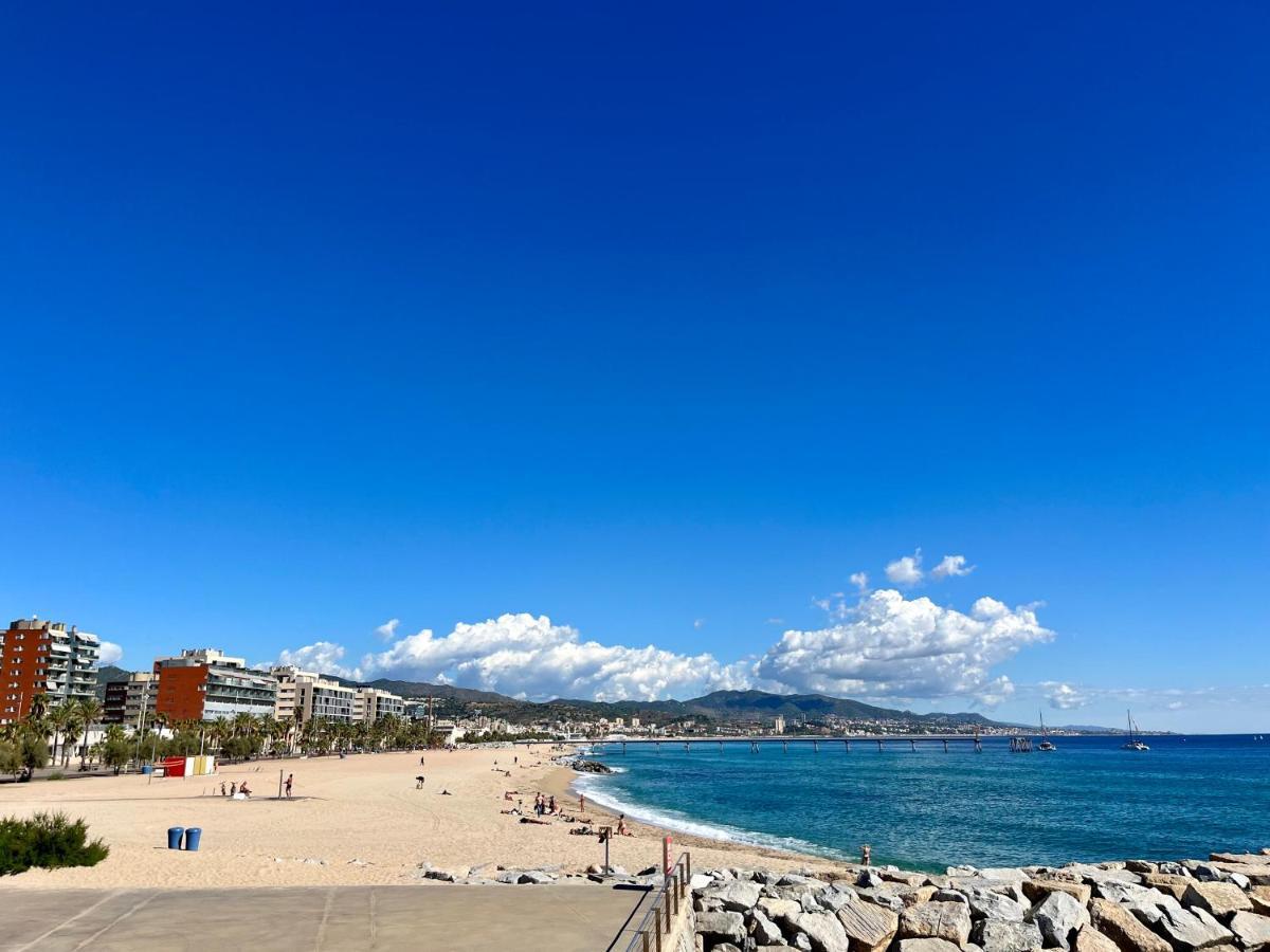 Hotel salidas en barco Premiá de Mar Exterior foto